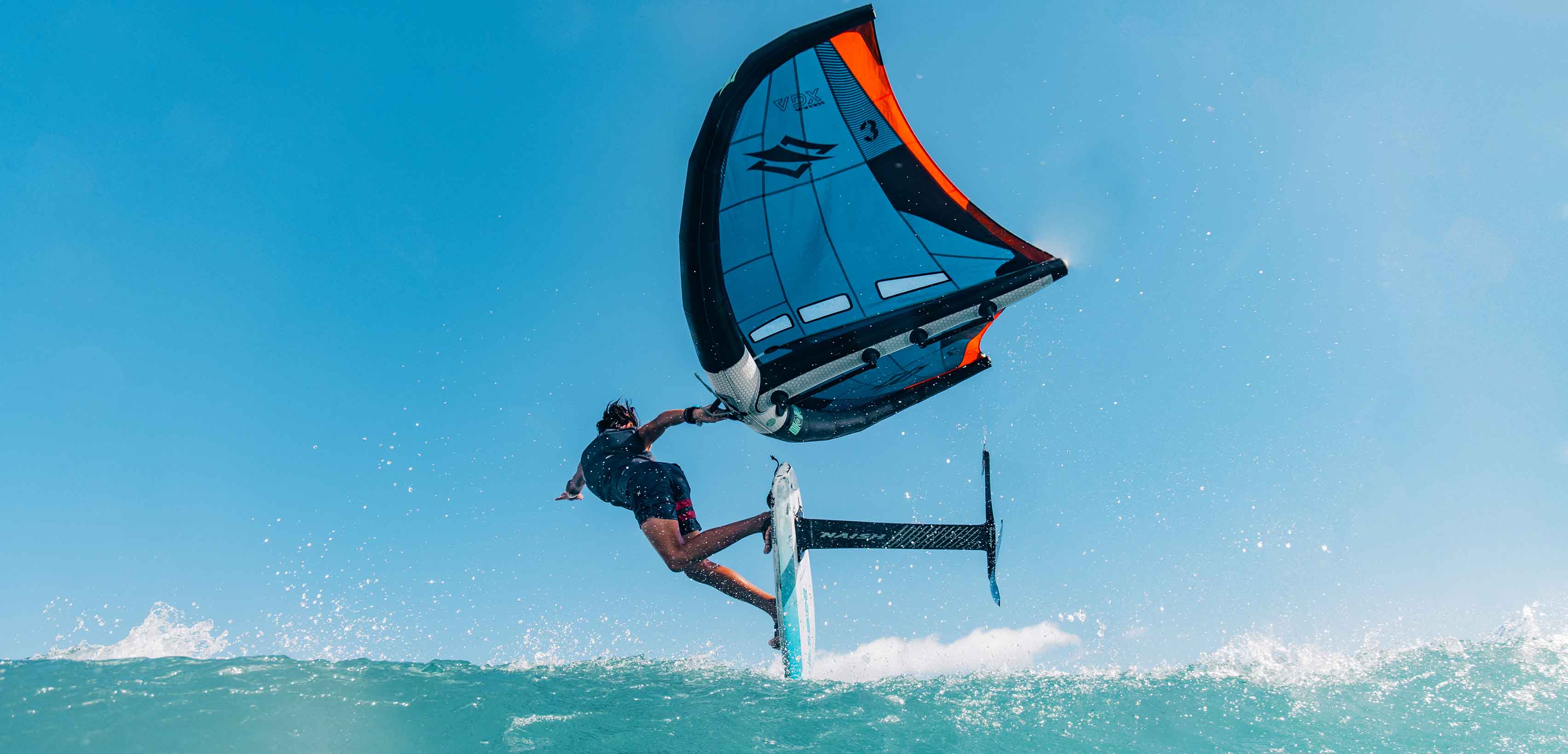Kitepoint.shop Vendita Kitesurf Wingfoil Malcesine Lago di Garda