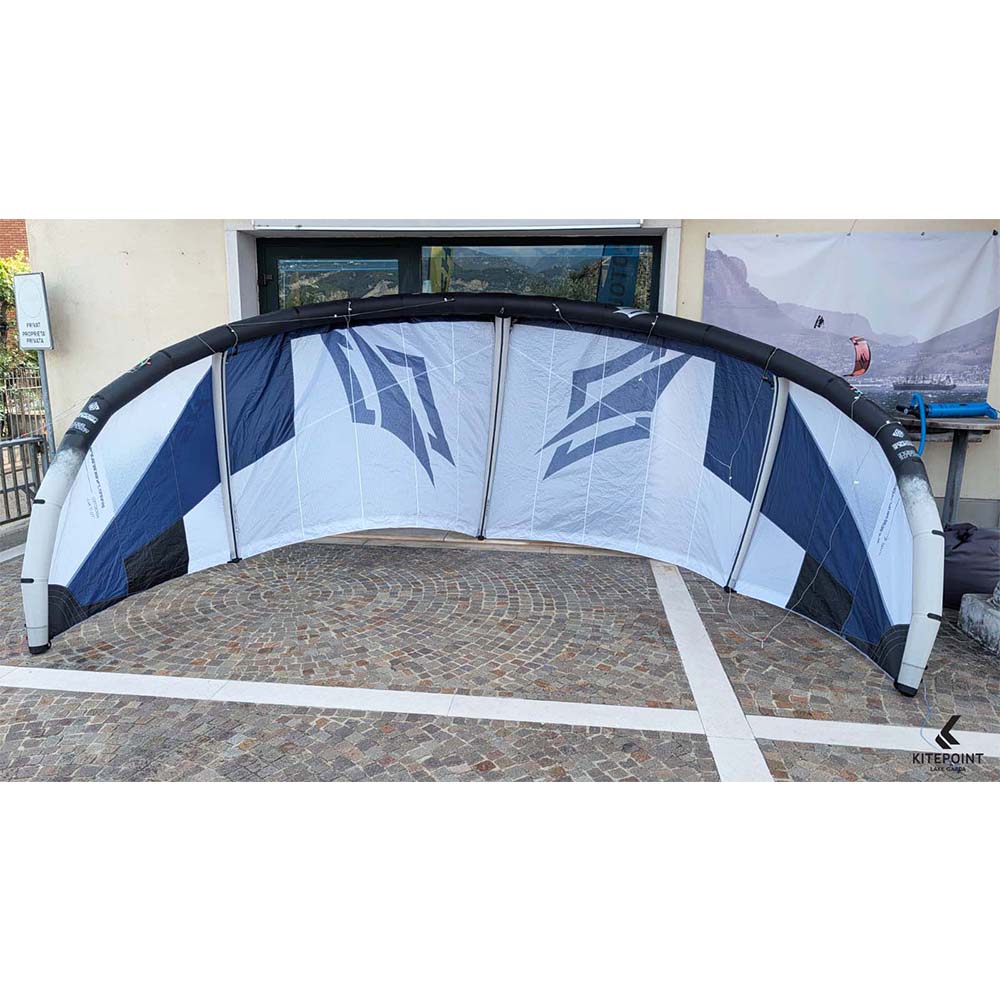Vela kitesurf NAISH PIVOT Q 12 2026 usata